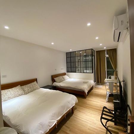 Апартаменты 好室連連house Lien Lien Тайнань Экстерьер фото