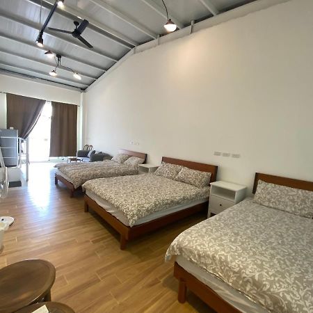 Апартаменты 好室連連house Lien Lien Тайнань Экстерьер фото
