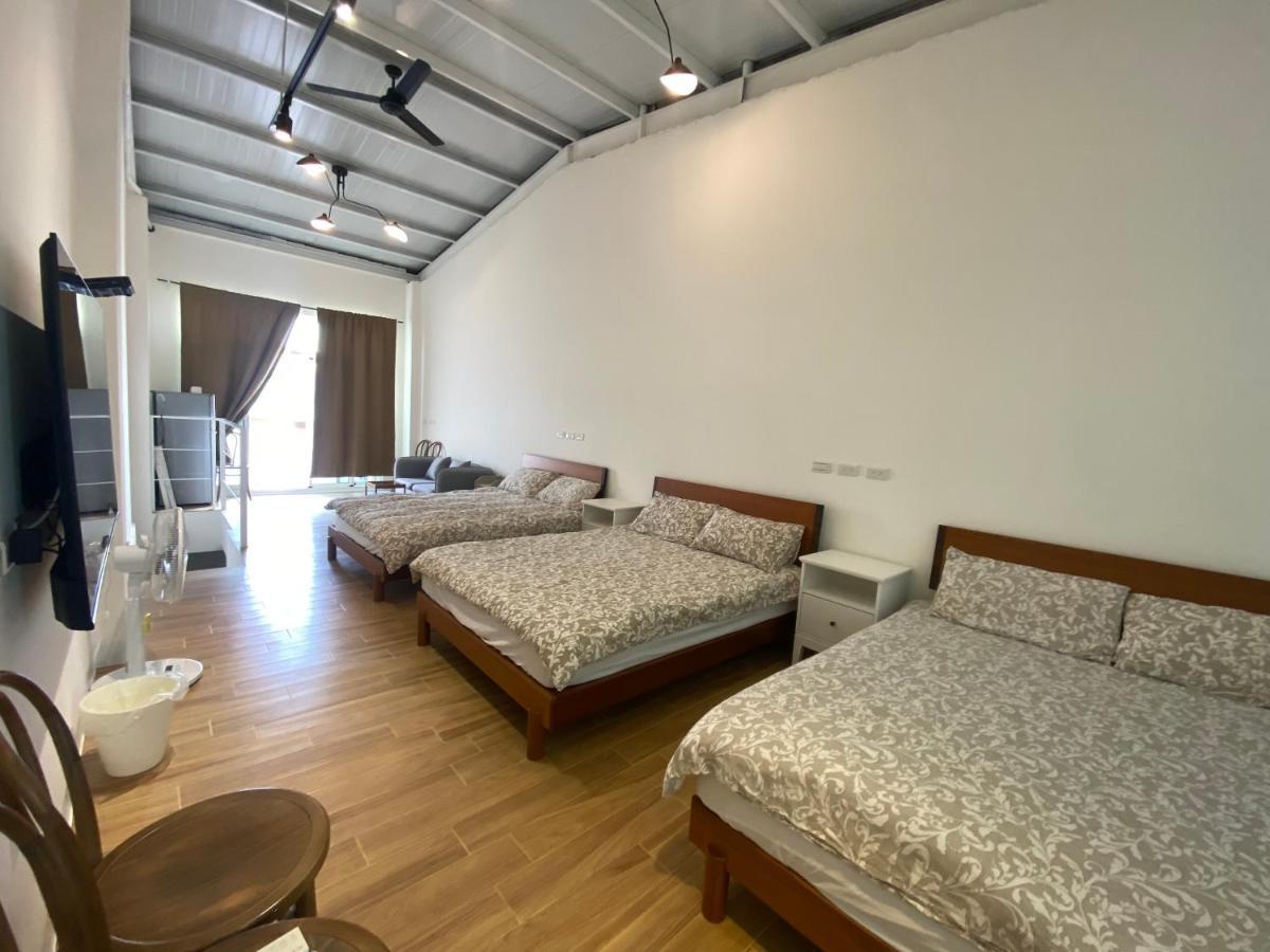 Апартаменты 好室連連house Lien Lien Тайнань Экстерьер фото