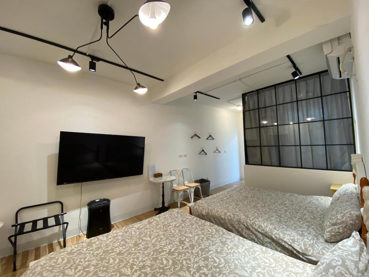 Апартаменты 好室連連house Lien Lien Тайнань Экстерьер фото